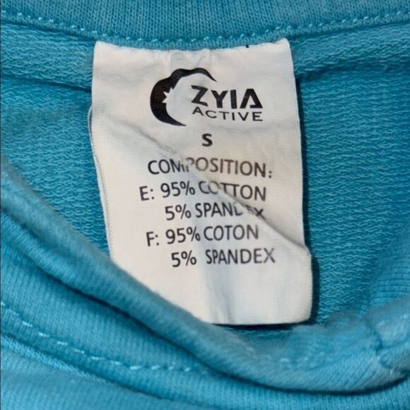 🌹ZYIA Sky Blue Cropped Boxy Hoodie - Picture 6 of 6
